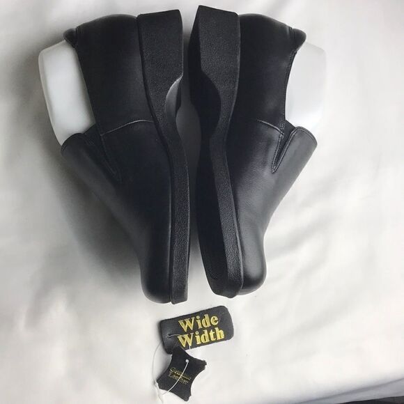 Peerage 8WW black leather loafers. NEW - Picture 5 of 7